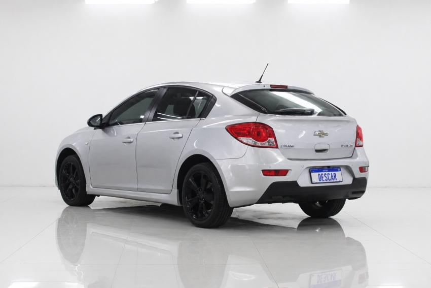 CHEVROLET Cruze Hatch - Foto