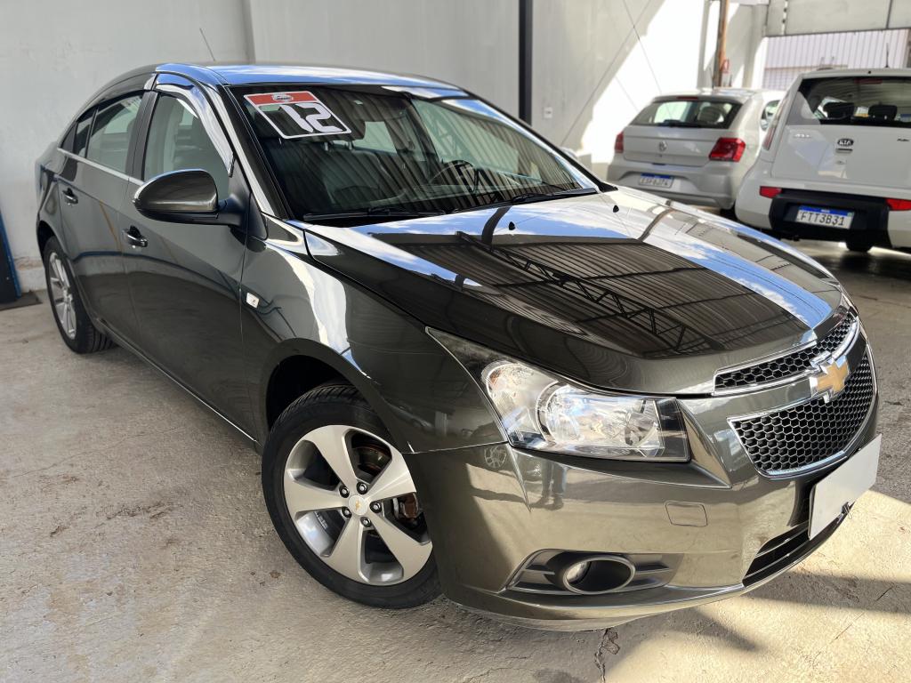 CHEVROLET Cruze Sedan - Foto