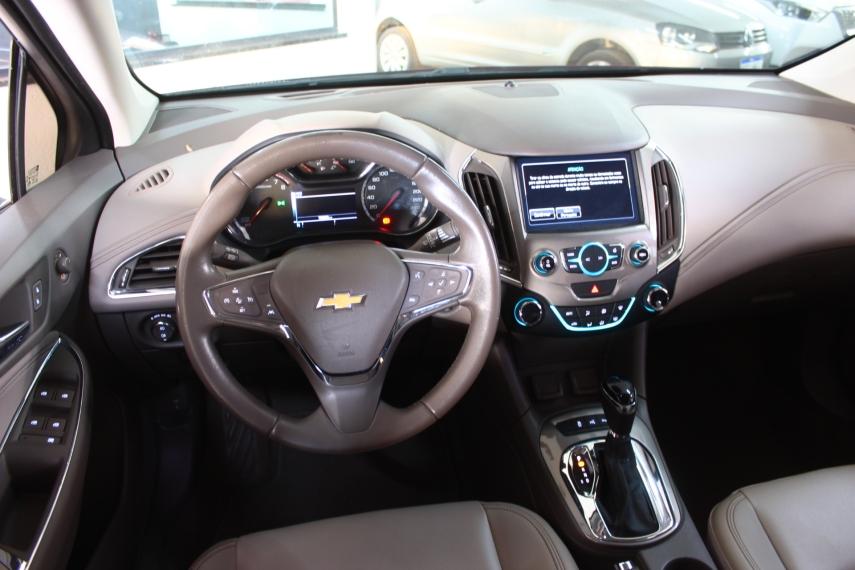 CHEVROLET Cruze Sedan - Foto
