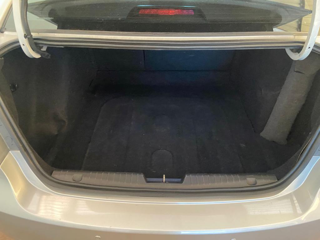 CHEVROLET Cruze Sedan - Foto