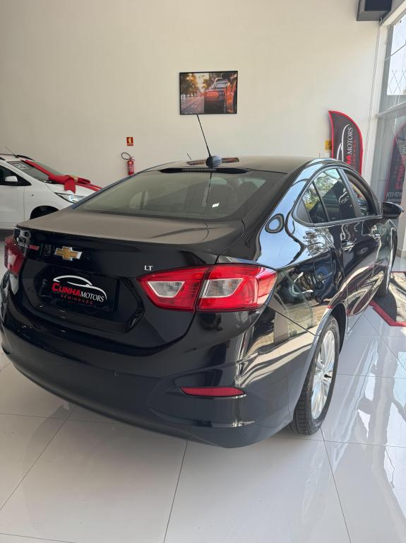 CHEVROLET Cruze Sedan - Foto
