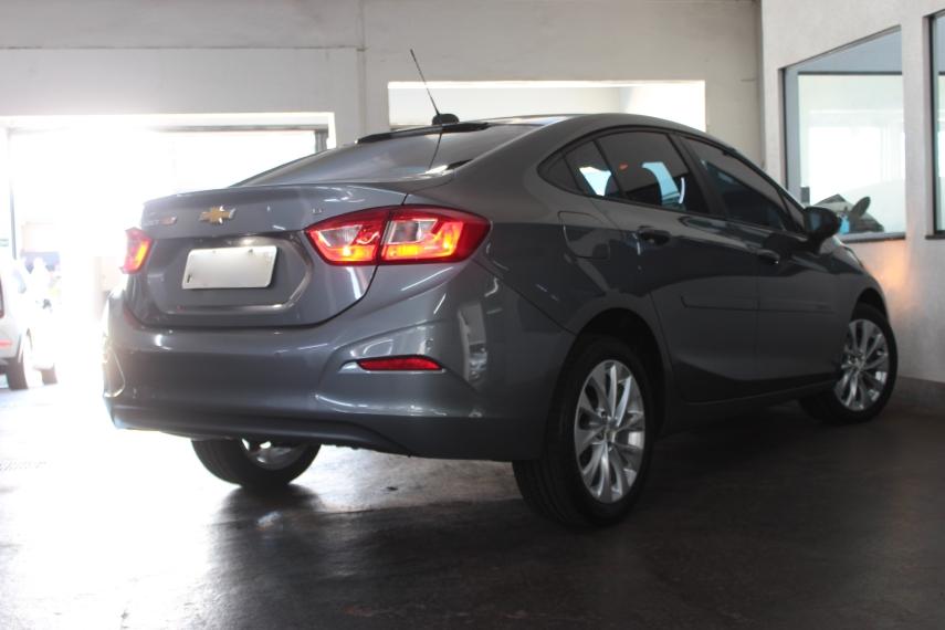CHEVROLET Cruze Sedan - Foto