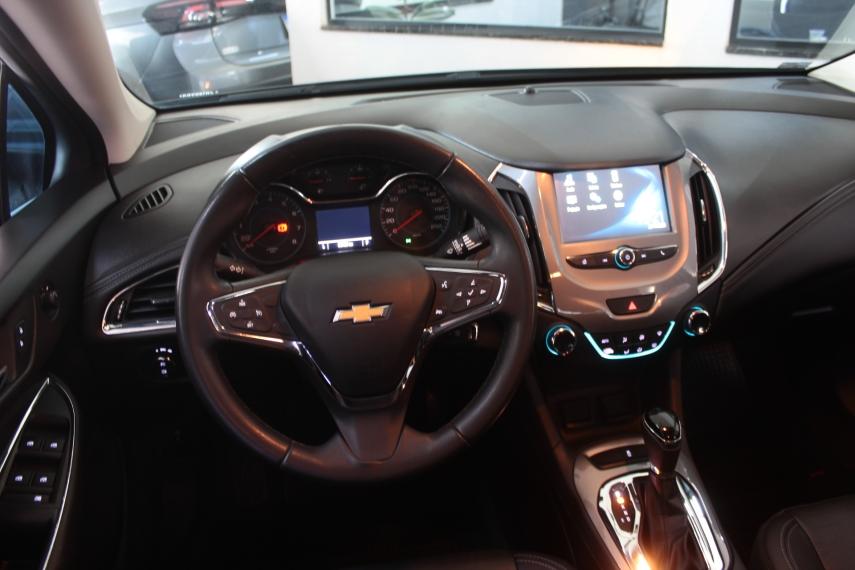 CHEVROLET Cruze Sedan - Foto