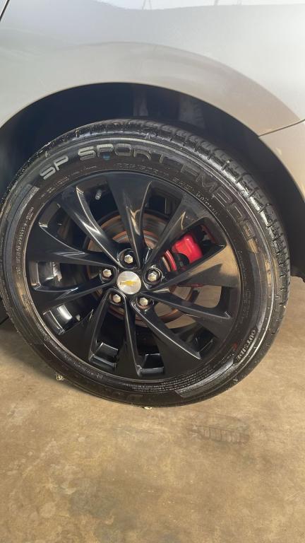 CHEVROLET Cruze Sedan - Foto