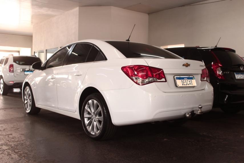 CHEVROLET Cruze Sedan - Foto