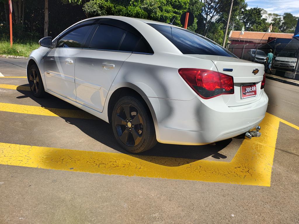 CHEVROLET Cruze Sedan - Foto