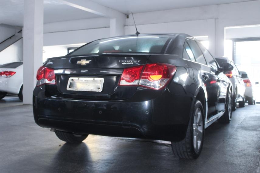CHEVROLET Cruze Sedan - Foto