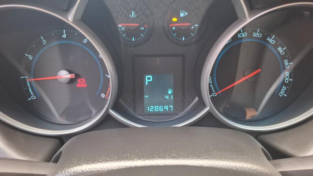 CHEVROLET Cruze Sedan - Foto