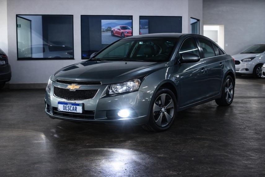 CHEVROLET Cruze Sedan - Foto