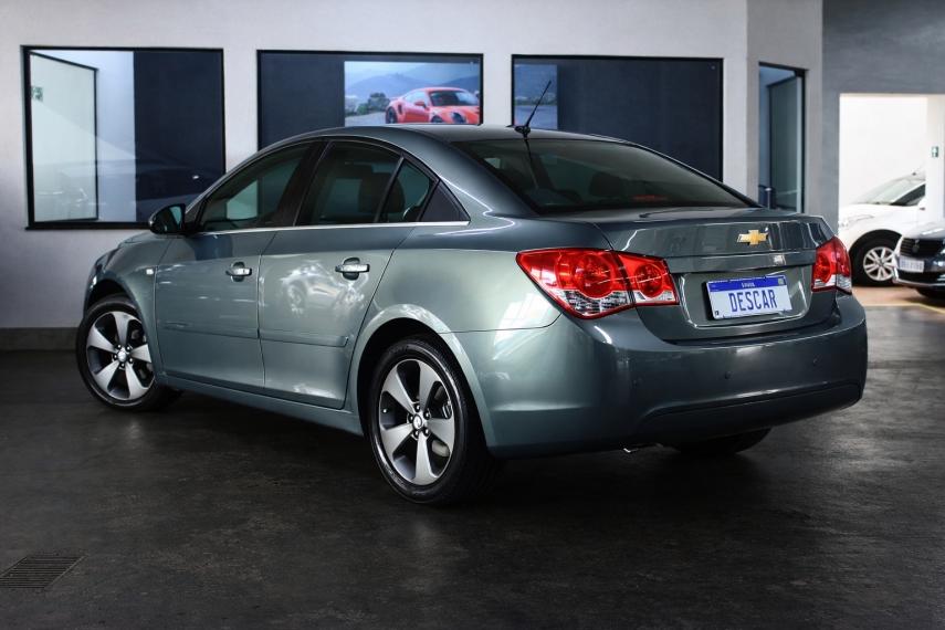 CHEVROLET Cruze Sedan - Foto