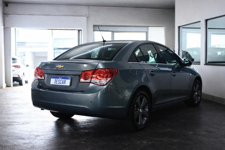 CHEVROLET Cruze Sedan - Foto