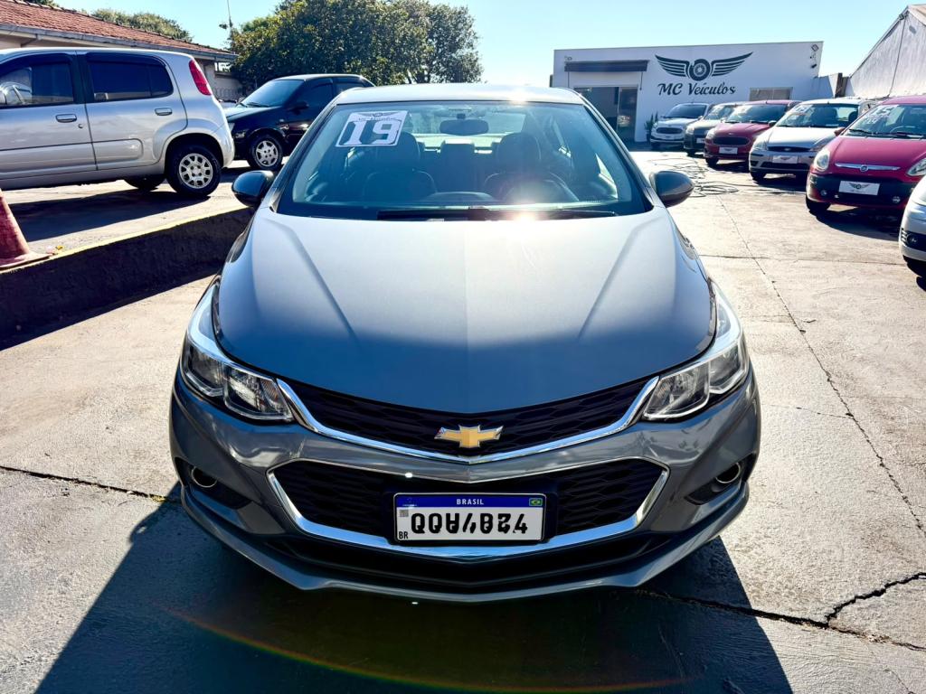 CHEVROLET Cruze Sedan - Foto