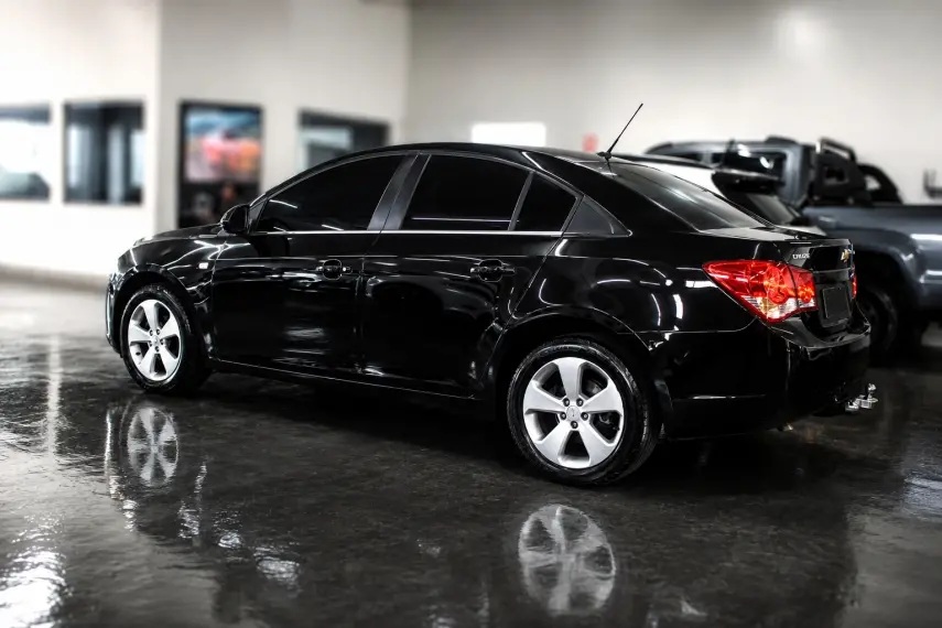 CHEVROLET Cruze Sedan - Foto