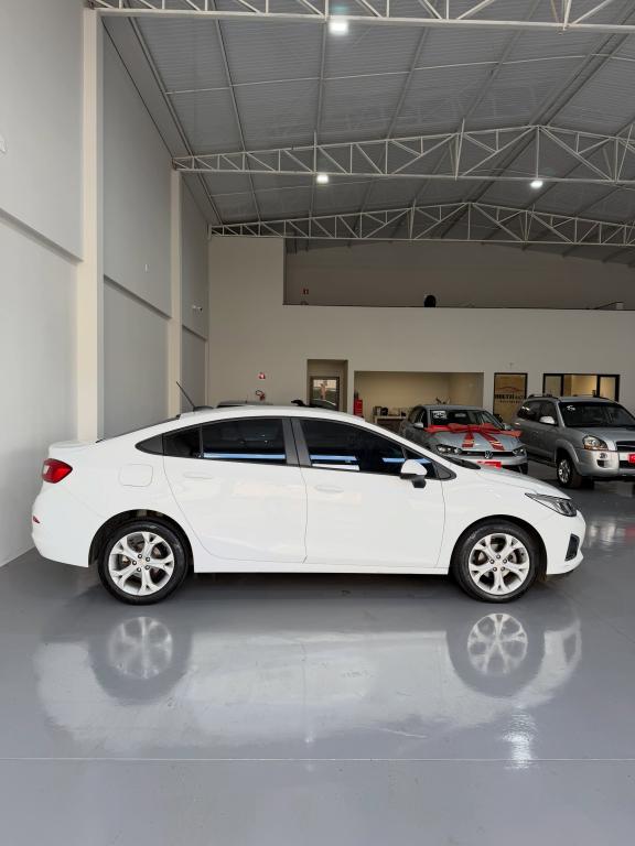 CHEVROLET Cruze Sedan - Foto