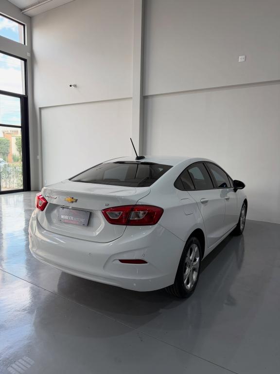 CHEVROLET Cruze Sedan - Foto