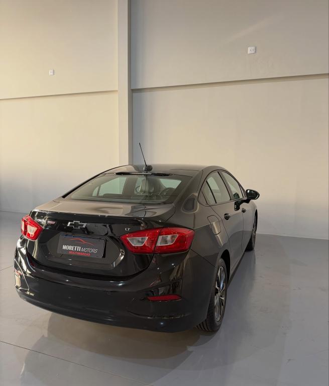 CHEVROLET Cruze Sedan - Foto