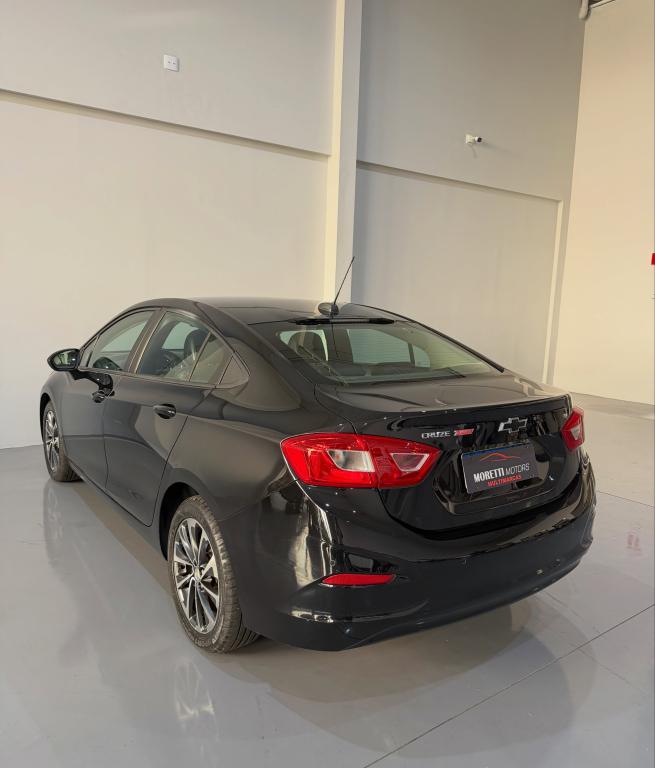CHEVROLET Cruze Sedan - Foto