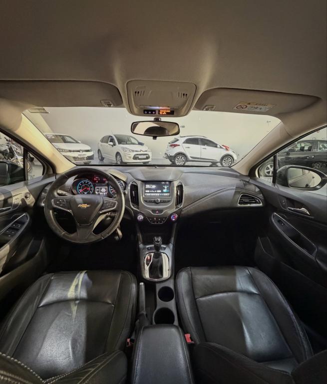 CHEVROLET Cruze Sedan - Foto