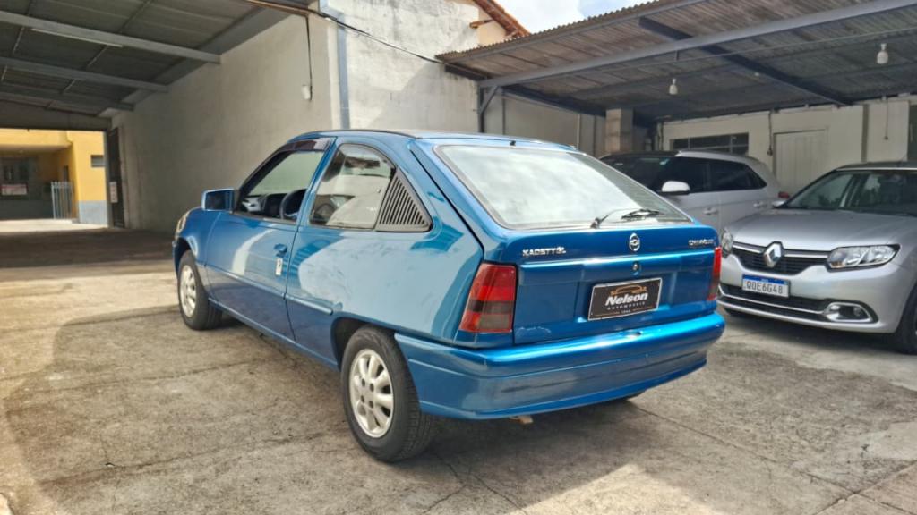 CHEVROLET Kadett - Foto