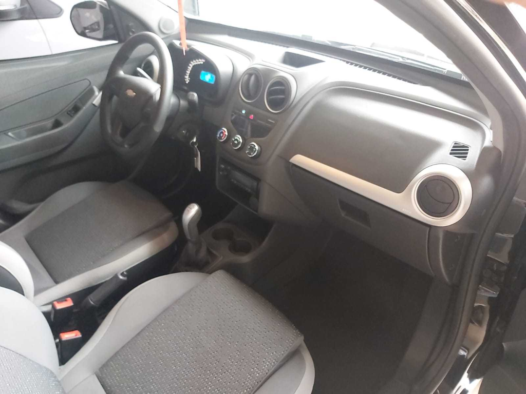 CHEVROLET Montana - Foto