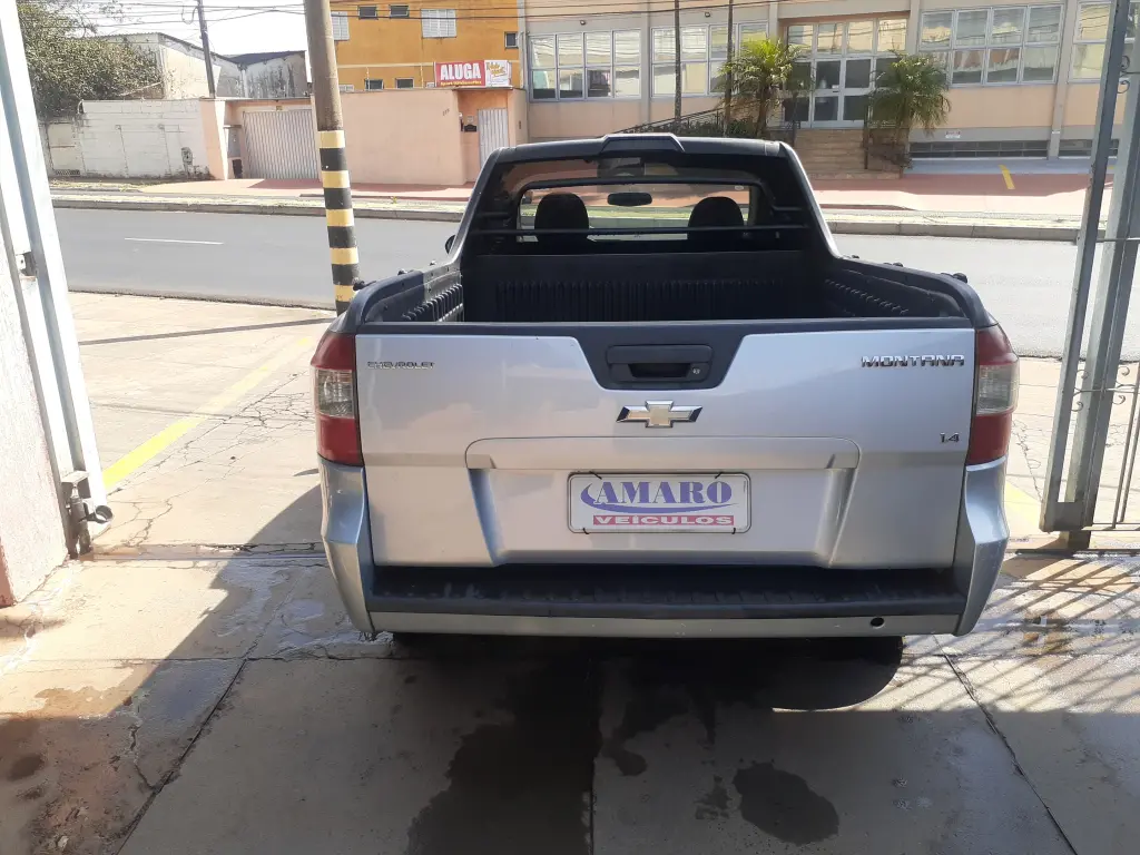 CHEVROLET Montana - Foto