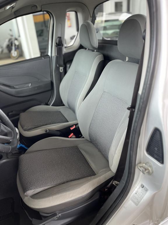 CHEVROLET Montana - Foto