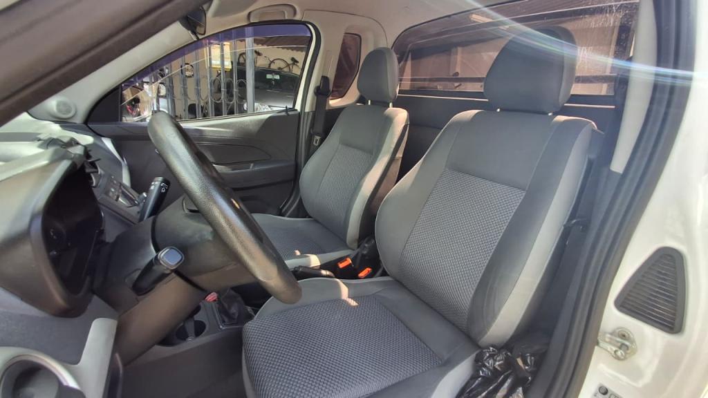 CHEVROLET Montana - Foto