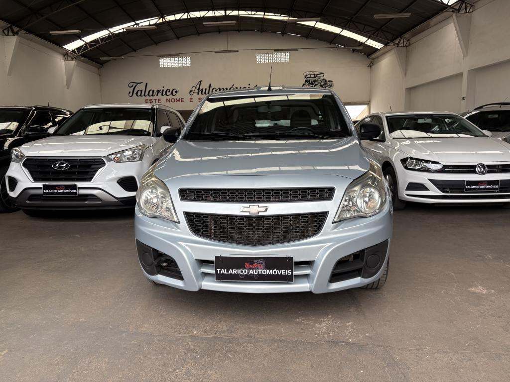 CHEVROLET Montana