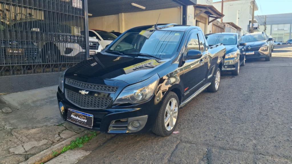 CHEVROLET Montana
