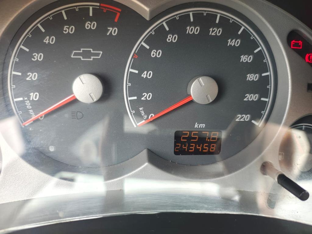 CHEVROLET Montana - Foto