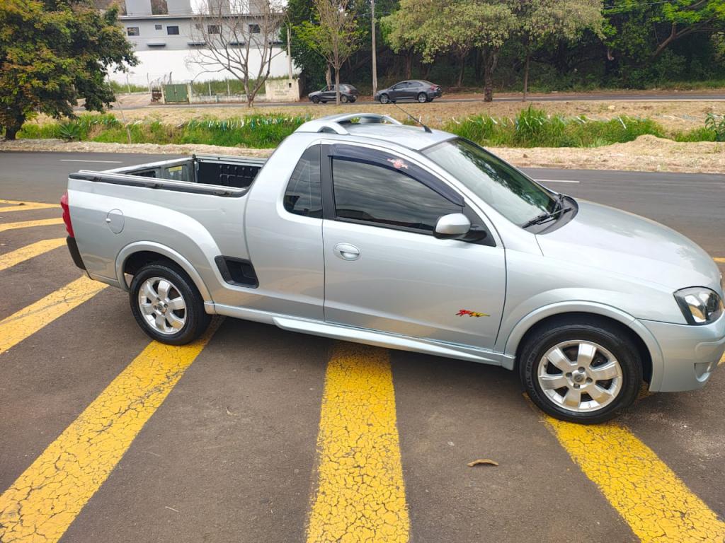 CHEVROLET Montana - Foto