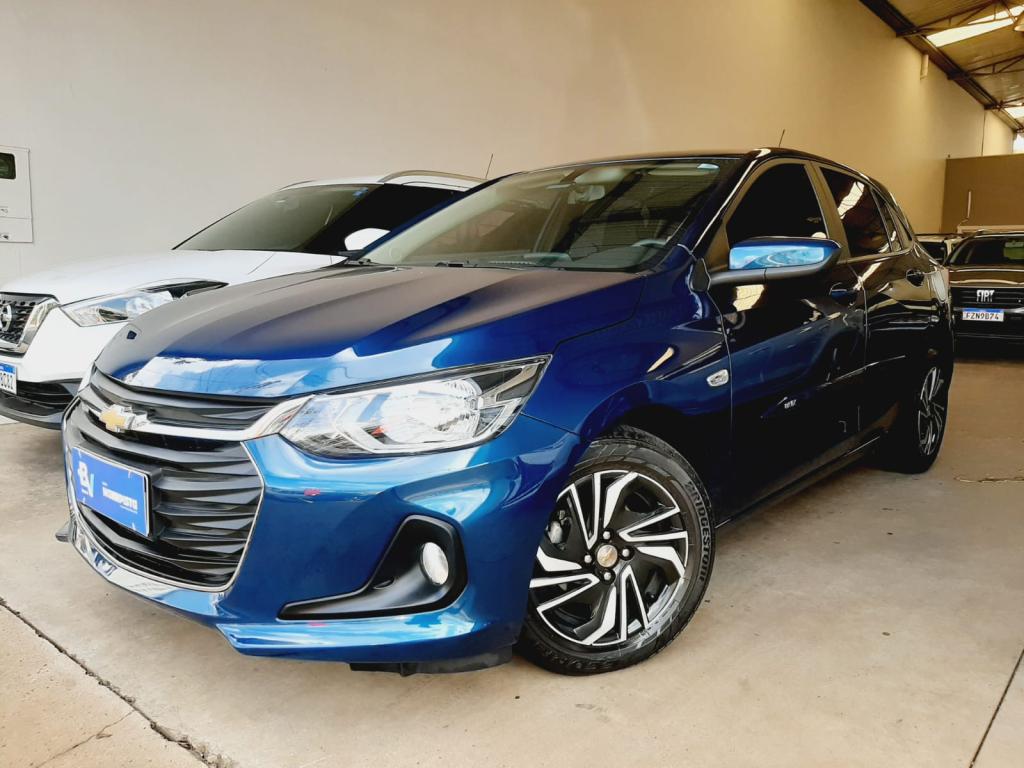 CHEVROLET Onix Hatch - Foto