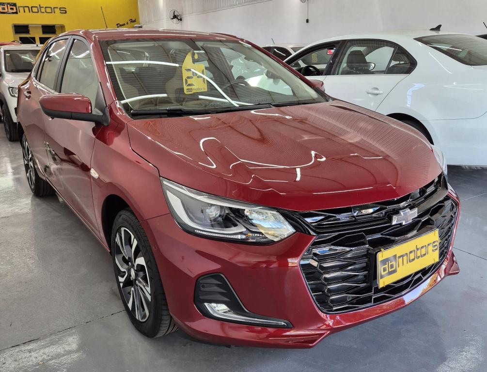 CHEVROLET Onix Hatch - Foto