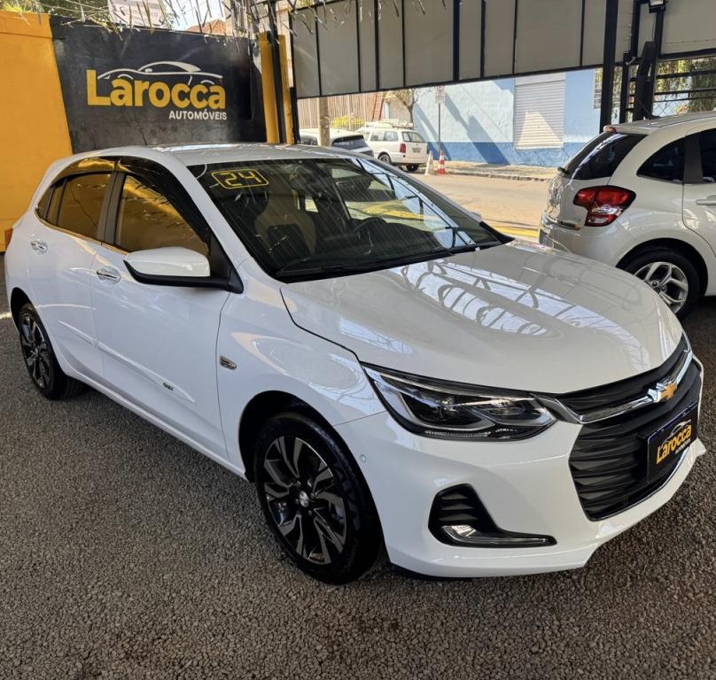 CHEVROLET Onix Hatch - Foto