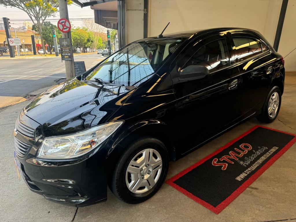 CHEVROLET Onix Hatch