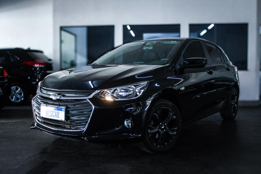 CHEVROLET Onix Hatch - Foto