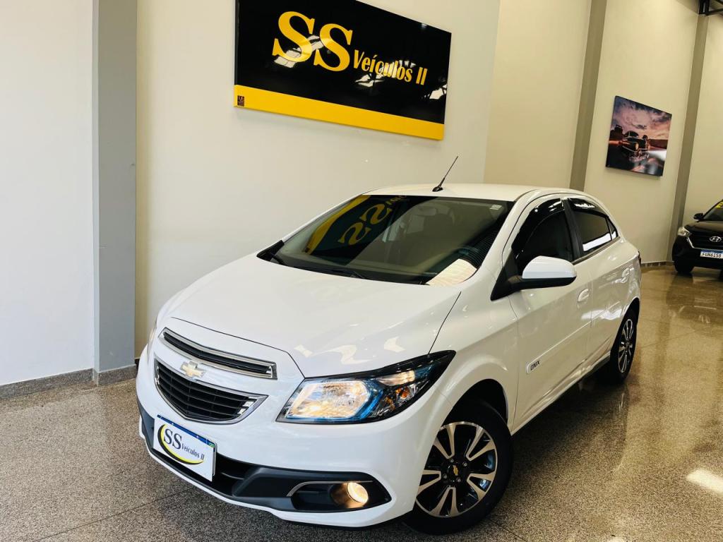 CHEVROLET Onix Hatch