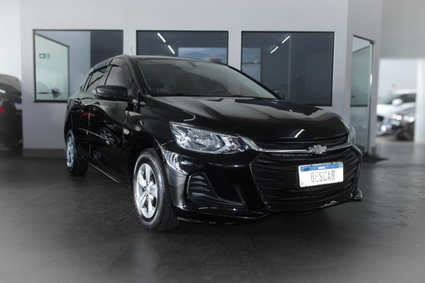CHEVROLET Onix Hatch - Foto