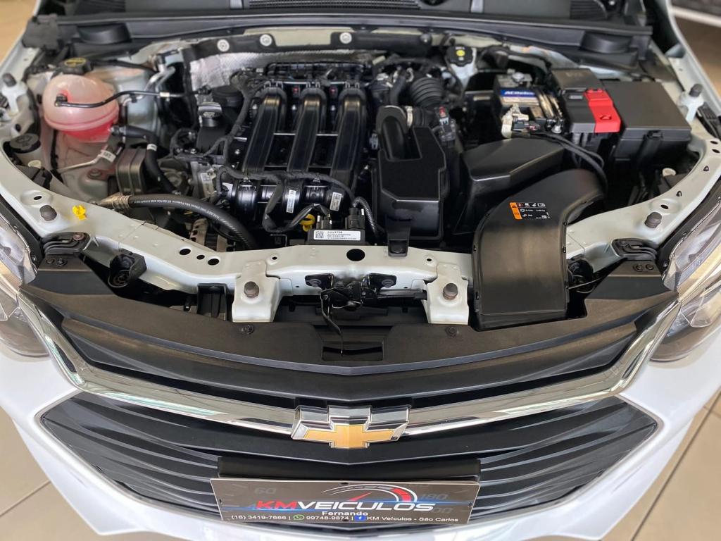 CHEVROLET Onix Hatch - Foto