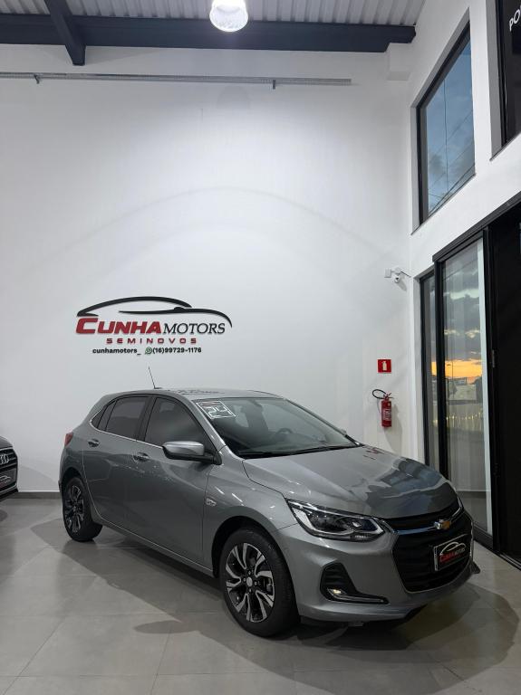CHEVROLET Onix Hatch
