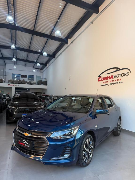 CHEVROLET Onix Hatch - Foto