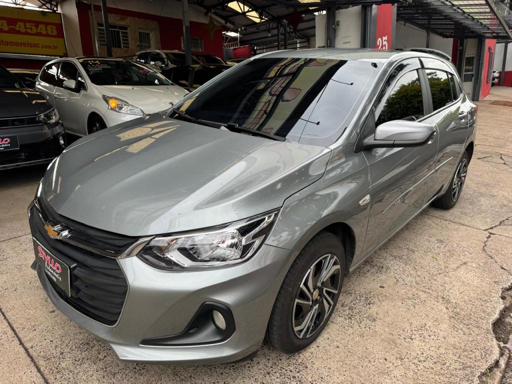 CHEVROLET Onix Hatch