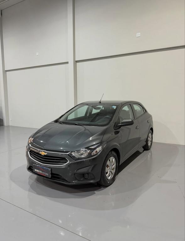 CHEVROLET Onix Hatch - Foto