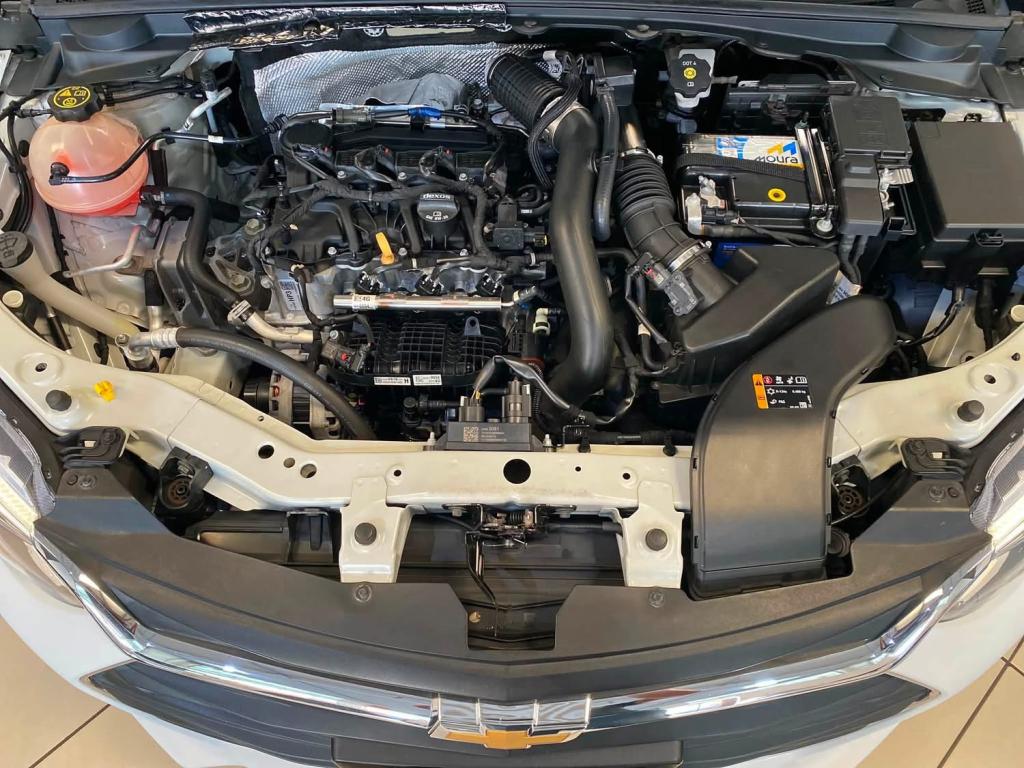 CHEVROLET Onix Hatch - Foto