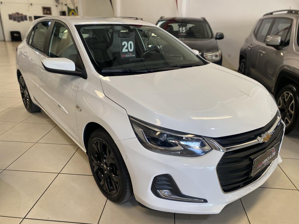 CHEVROLET Onix Hatch - Foto