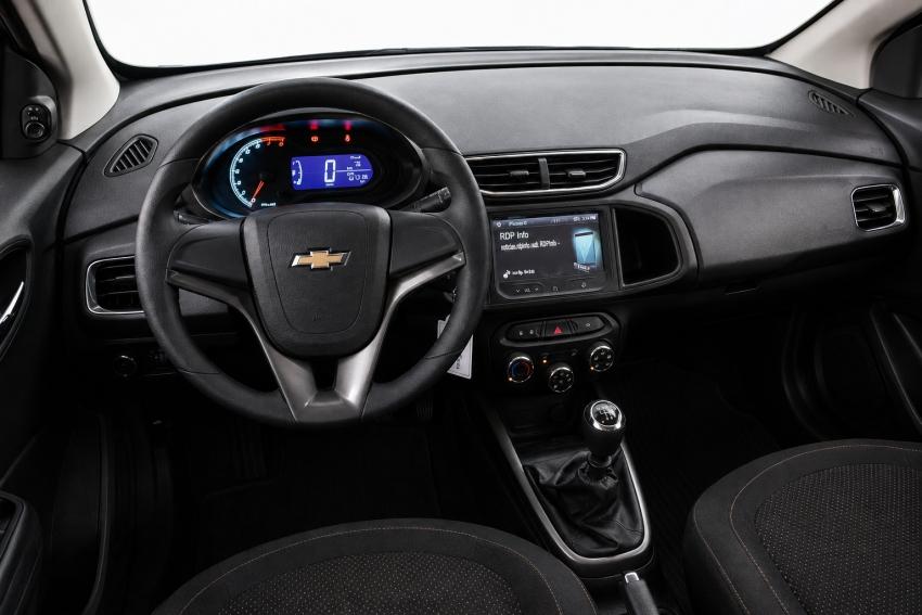CHEVROLET Onix Hatch - Foto