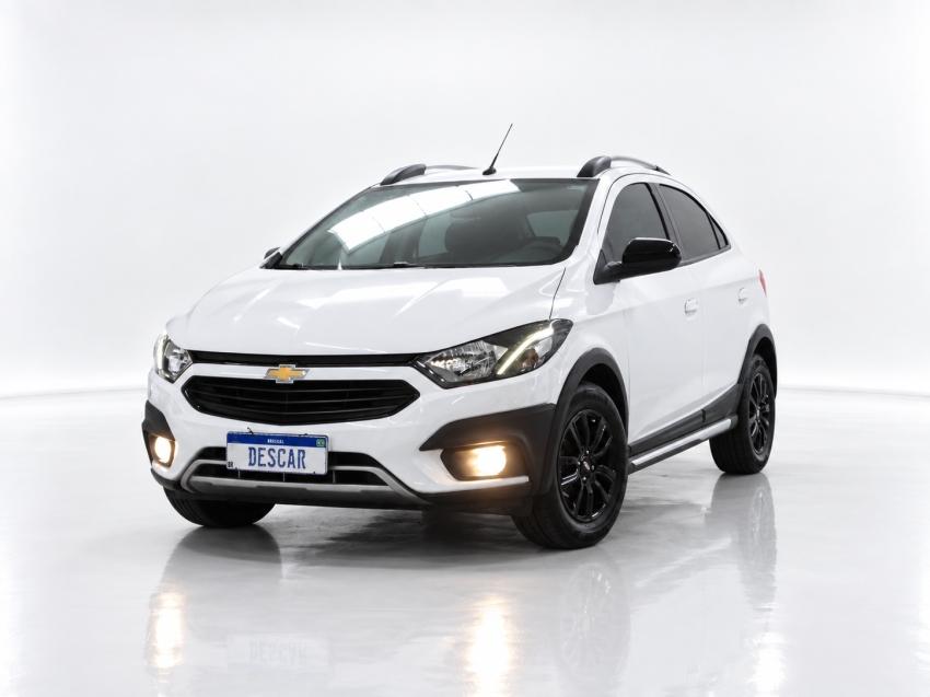 CHEVROLET Onix Hatch - Foto