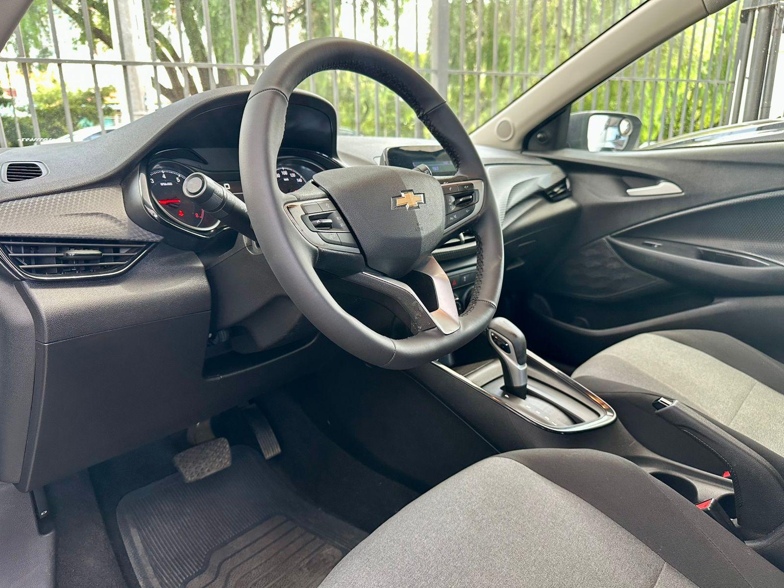 CHEVROLET Onix Sedan - Foto