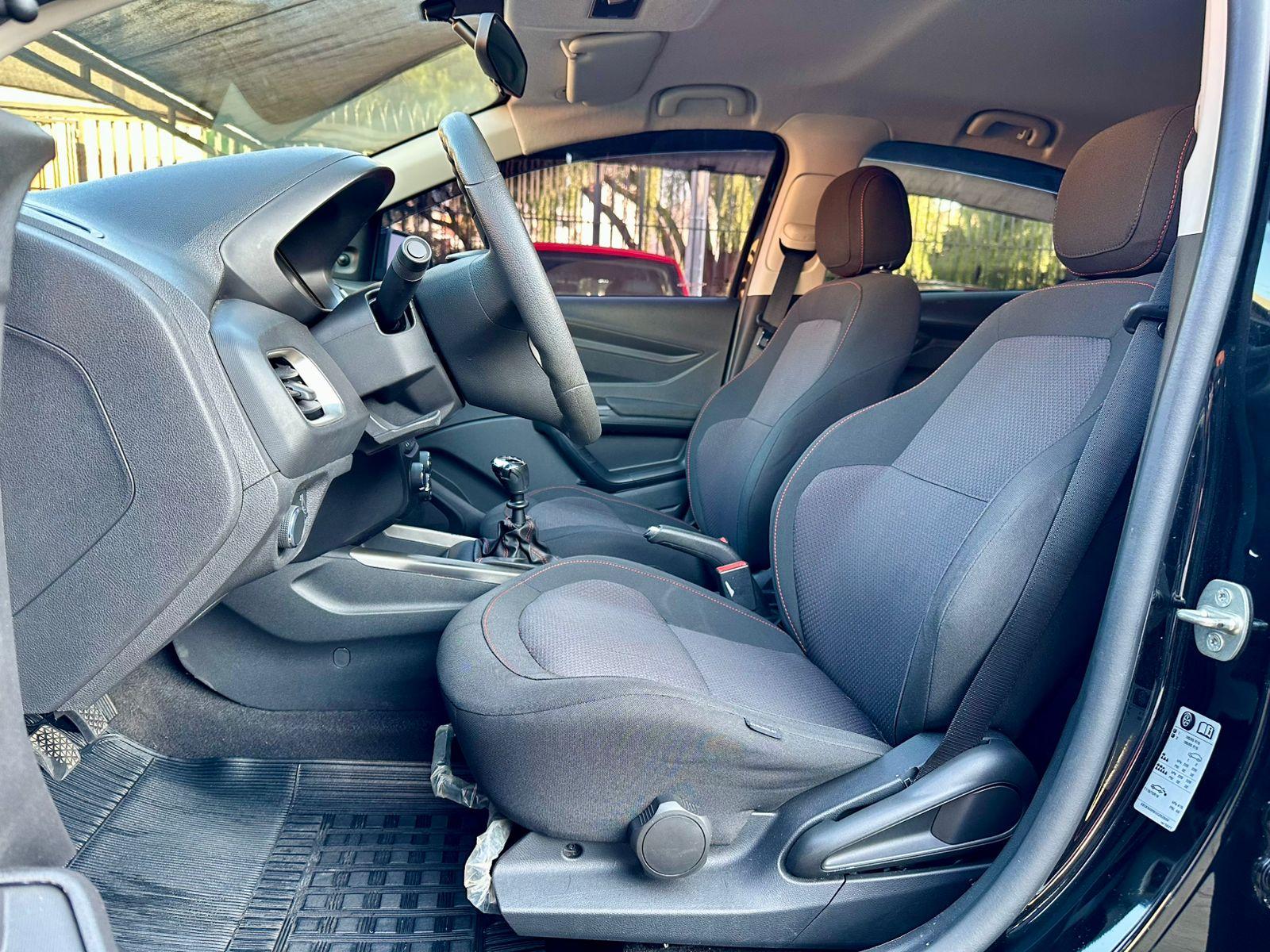 CHEVROLET Onix Sedan - Foto