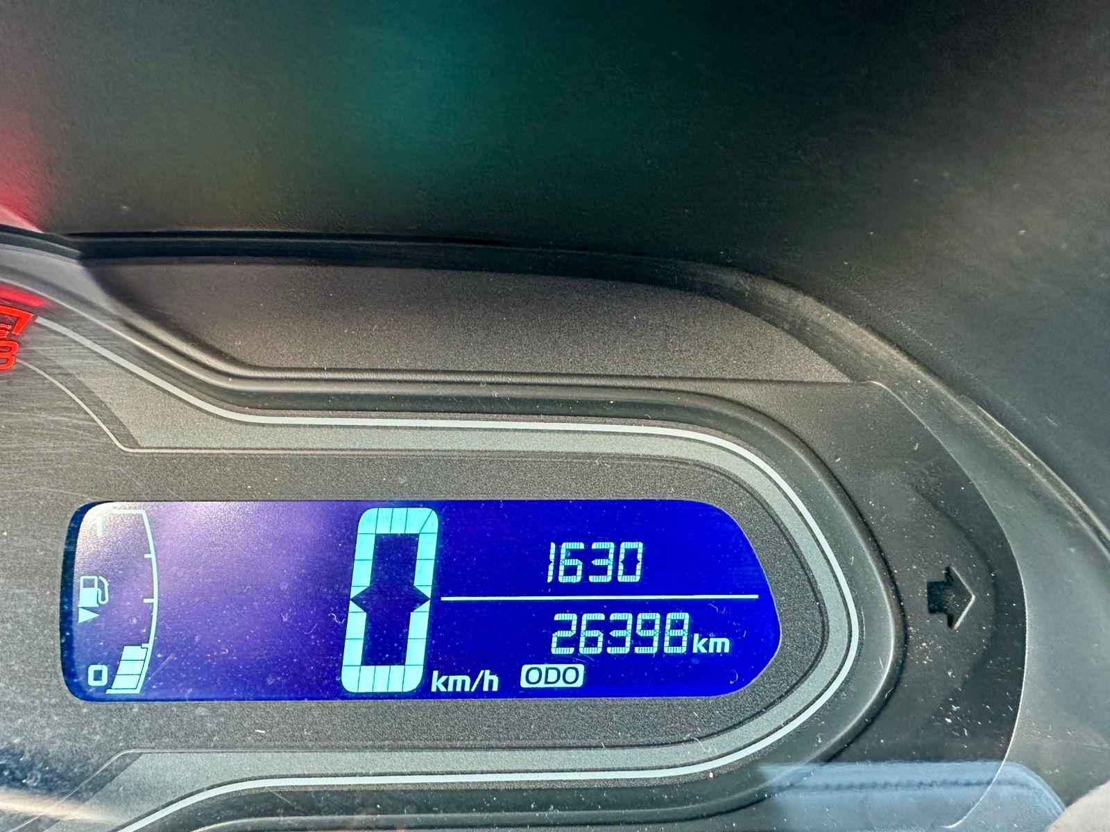 CHEVROLET Onix Sedan - Foto